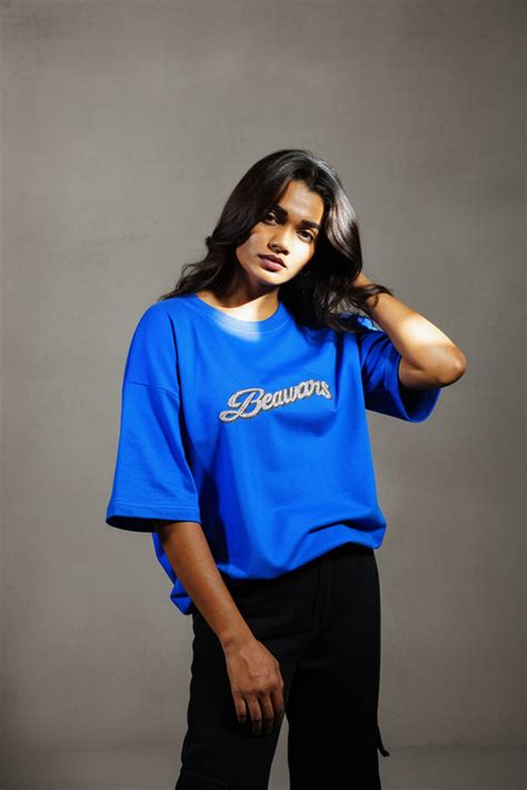 Classic Boxy-Fit Oversized Tees – BEAWARS