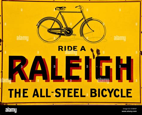 Advertisement Signs 的图像结果