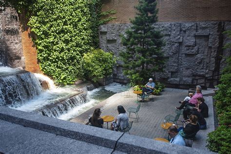 875 Third Avenue New York, NY 10022 Neighborhood | 875 Third Avenue