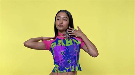 ¿Quién es Bb trickz, la catalana de 24 años que ha actuado en el Coachella y ha entrevistado ...