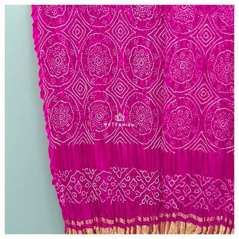 Pink Bandhani dupatta