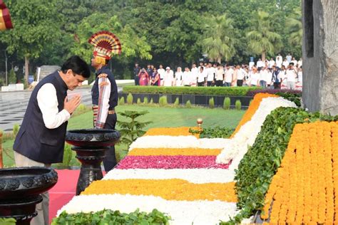 NDRF HONOURS FAMILY MEMBERS OF BRAVE MARTYRS | NDRF - National Disaster ...