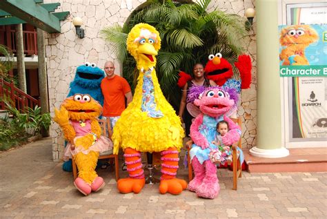 name of sesame street characters — Use