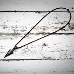 VIANSH Black Men Artificial Jewellery Necklace Arrow Pendant for Boys ...