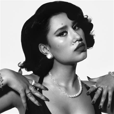 RAYE + GRAMMY NOMINATIONS - 360 MAGAZINE - GREEN | DESIGN | POP | NEWS