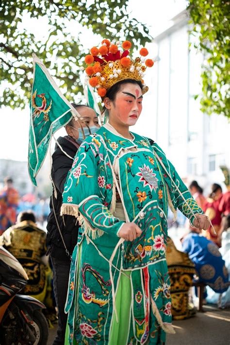 古老侗戏在校园绽放光彩 - 中国民族宗教网