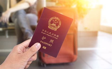 中国人出国办签证容易？还是外国人办中国签证容易吗,旅游,旅游攻略,好看视频