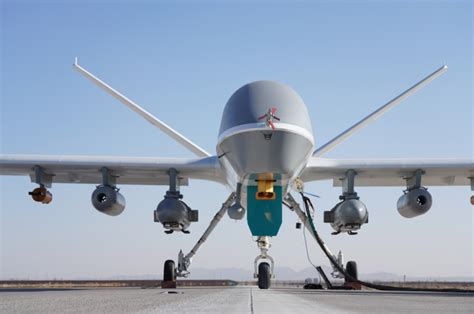 中国首架人工影响天气无人机“甘霖-Ⅰ”首飞成功