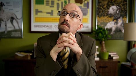 Watch Community Season 3, Episode 1: Biology 101 | Peacock