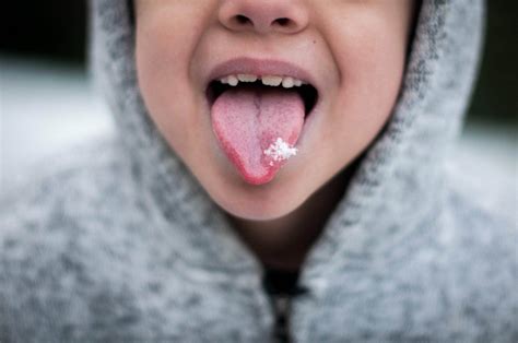 Swollen Taste Bud: 10 Best Reasons To Know | Causes And Treatments