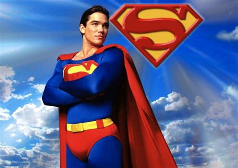 Dean Cain Kimdir, Hayatı ve Resimleri