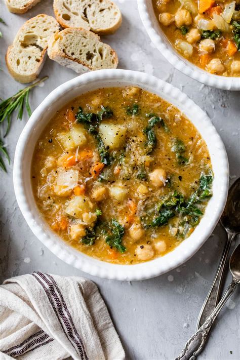 Chickpea Soup – WellPlated.com
