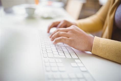 Wrist/Hand Pain - Musculoskeletal Pain Treatment | Pain Free Posture Therapy Clinic | Egoscue