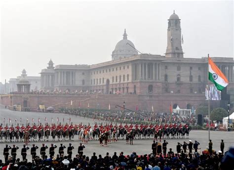 'Beating Retreat': Military bands regale audience with India tunes ...