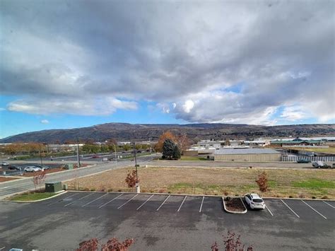 SLEEP INN & SUITES WENATCHEE/LEAVENWORTH (Sunnyslope) - Hotel Reviews ...