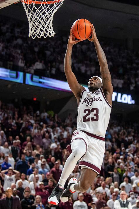 Texas A&M basketball: Aggies beat Florida, move to 5-0 in SEC