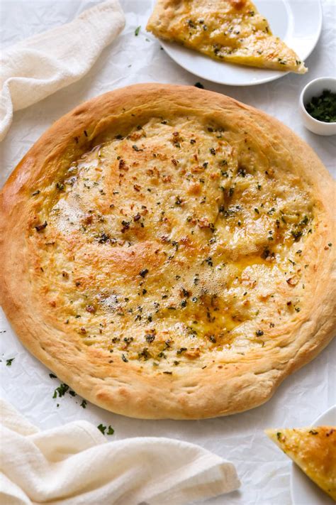 Garlic Pizza Bread - My Morning Mocha