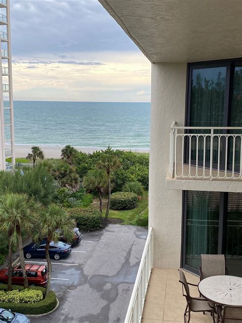 VERANDA BEACH CLUB - Condominium Reviews (Longboat Key, FL)