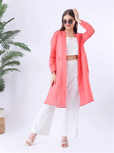 Solid mulmul long shrug with lace detaling in back yoke