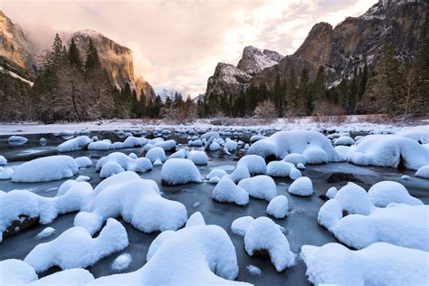 What to Do in Yosemite National Park in Winter | Via