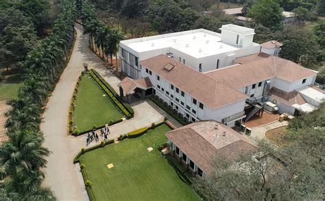 Changing The Balance: GE Builds An All-Woman Factory in India | GE ...