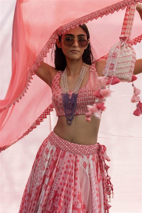 Potlis – Punit Balana