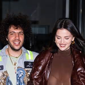 Selena Gomez's fiancé Benny Blanco criticized for eating $200 ...