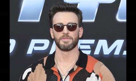 Chris Evans to feature with Emily Blunt in 'Pain Hustlers'