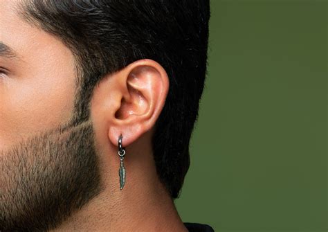 Brilliant Bezel Men's Silver Ear Stud - Shop Now