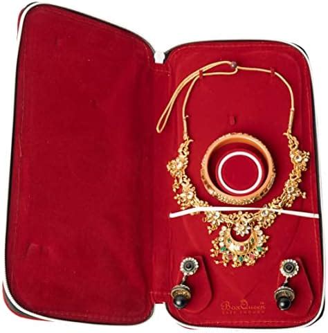 Girija Velvet Red Necklace Folder Pouch 4 Sets : Amazon.in: Jewellery