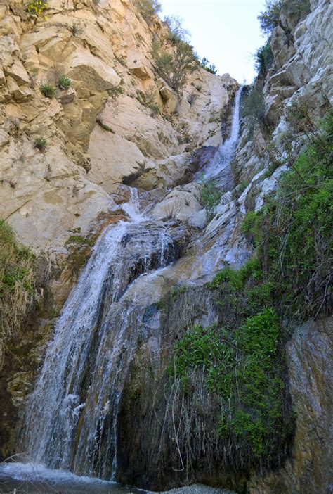 Amazing Fall Creek Waterfall Near Big Tujunga. : r/socalhiking