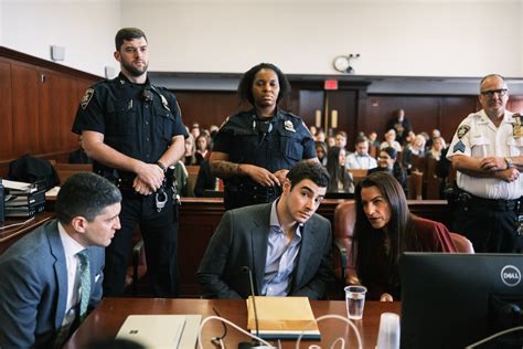 Judge delays decision on evidence in Luigi Mangione case until 2026 ...