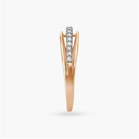 Seraphic Sparkle Diamond Finger Ring