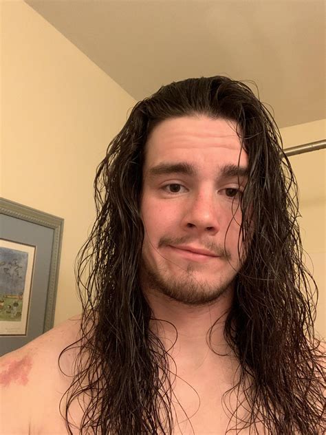 How can I achieve this wet look without my hair looking greasy(This is ...