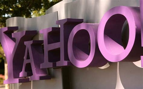 Yahoo salvages Verizon deal with $350 million discount - India Today