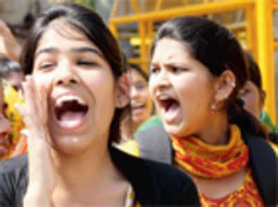Students agitate for third round of counselling