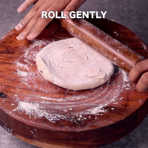 ಈರುಳ್ಳಿ ಲಚ್ಚಾ ಪರೋಟ ಕ್ರಿಸ್ಪ್ & ಸಾಫ್ಟ್ | Onion Lachha Paratha in kannada