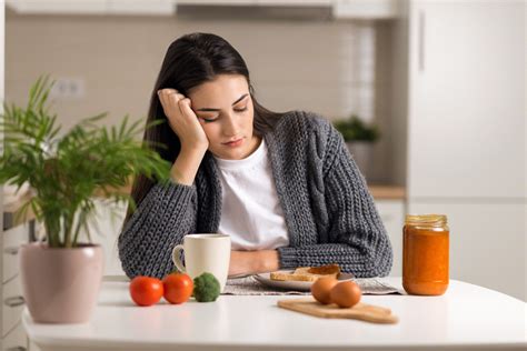 How To Motivate Yourself To Eat When You Have No Appetite