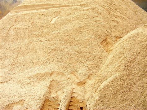 黄沙价格多少钱一吨（95个今日最新价格表）-慧博投研资讯