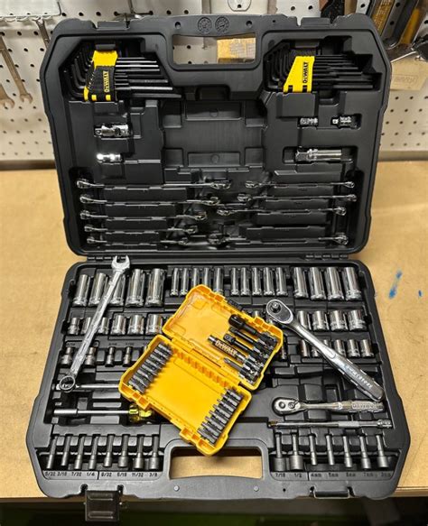 Mechanic Tool Set 的图像结果