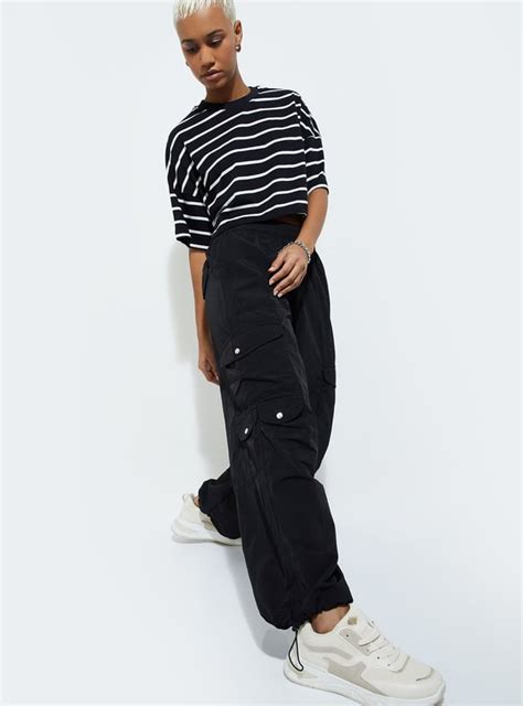 Buy URB_N Women Solid Cargo Parachute Pants Online at just Rs. 1199.0 ...