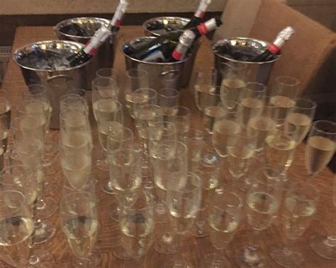 THE MANOR, Yeovil - 26 HendFrd - Menu, Prices & Restaurant Reviews ...