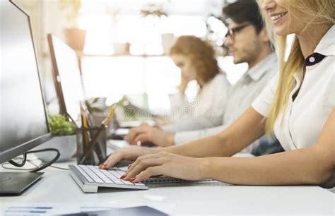 High Resolution People at a Computer 的图像结果