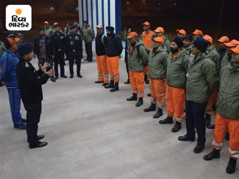 IAF's C 17 Globemaster Took Off From Hindon Airbase At 3 Am, Women ...