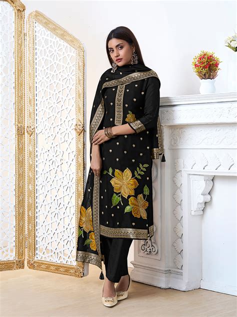 Party Wear Kurta Set For Women With Dupatta & Pant Online – Seerat Ethnic