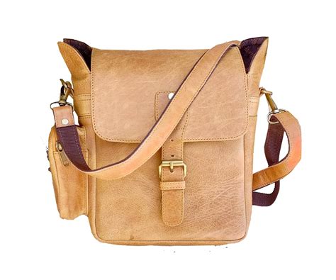 CREATIVE ART AND CRAFT WITH DEVICE Leather Camera Bag, Lens Accessories ...