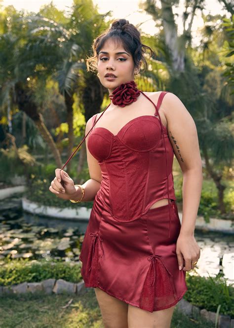 Davina Red Corset with Rose Choker