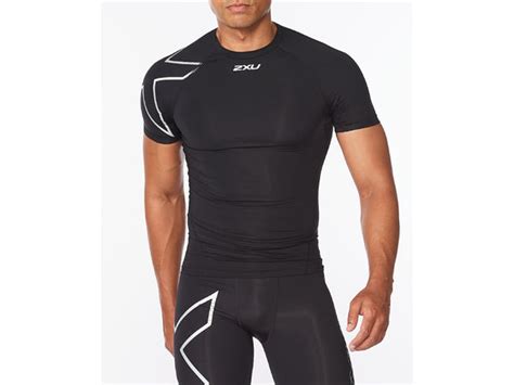 2XU Core Compression Short Sleeve - Black-Silver|2XU Apparel|2XU ...