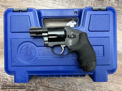 SMITH & WESSON 442-2 AIRWEIGHT .38 SPL
