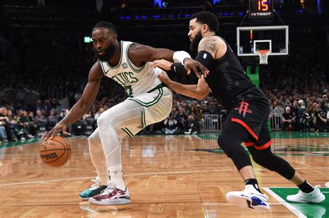 NBA: Celtics use 3-point barrage to beat Rockets, improve to 19-0 at ...